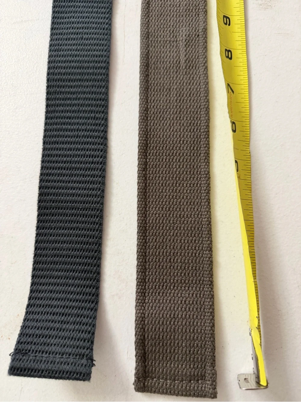 Men's Webbing D-Ring Belt in Black and Olive